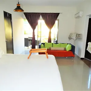 Villa Oasis Cancun Airport Гостевой дом